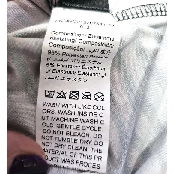 Shein Curve Color-Blocked with Zip V-Neck Short Sleeve 3XL - Picture 7 of 8